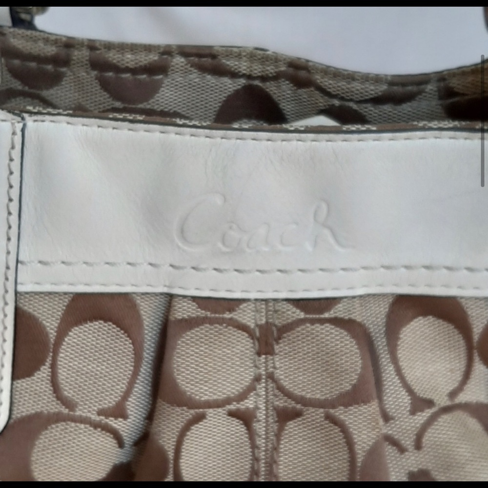 COACH SATCHEL - Picture 2 of 10